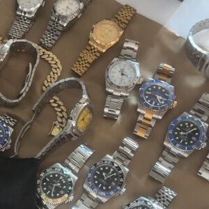 Meet your Posher, Easton